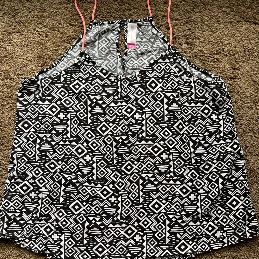 No Boundaries black and white Aztec print with pink straps tank in size large